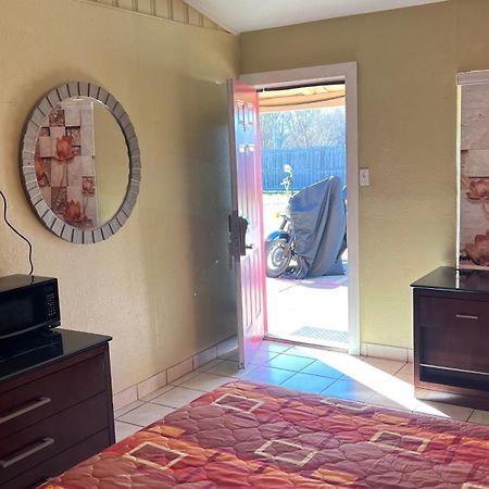 Budget Inn Motel Greenville Tx Ngoại thất bức ảnh